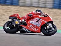 Vittoriano Guareschi - Ducati Marlboro Team (Piloto probador)